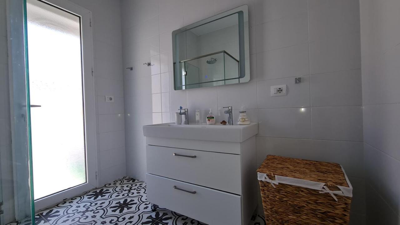 Rocknest Sea View Penthouse Apartment Sarande Exterior photo